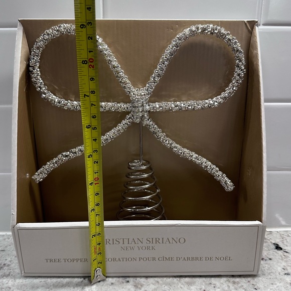 Christian Siriano Viral Bow Tree Topper - Picture 3 of 4
